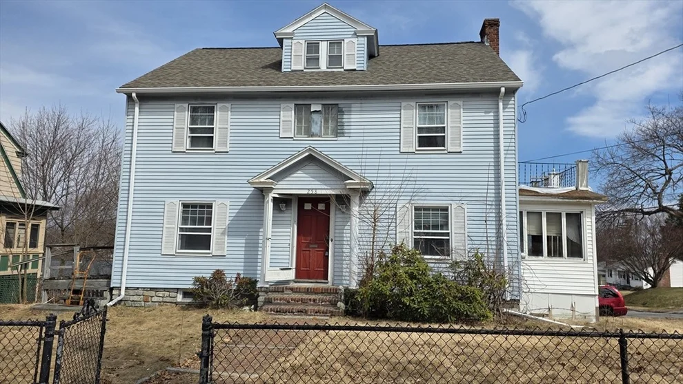 Unit for sale at 258 Beverly Rd, Worcester, MA 01605