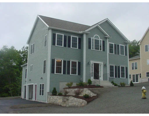 Unit for sale at MOVE90DAYS #73 / 711 Samuel Drive, Northbridge, MA 01534