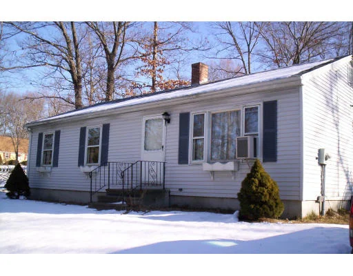 Unit for sale at 87 North St., Putnam, CT 06260