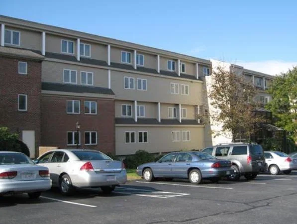 Unit for sale at 2 Duck Pond Rd, Beverly, MA 01915