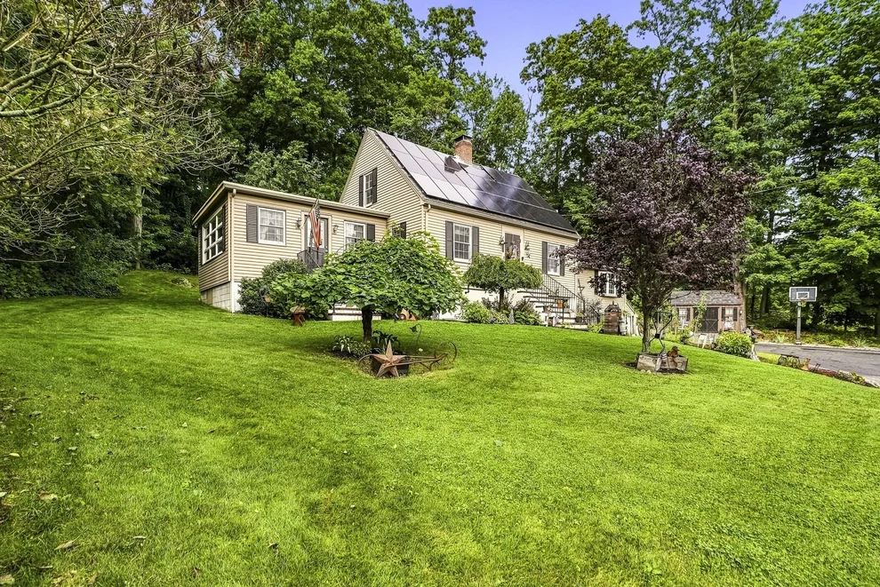 Unit for sale at 138 Purchase St, Milford, MA 01757