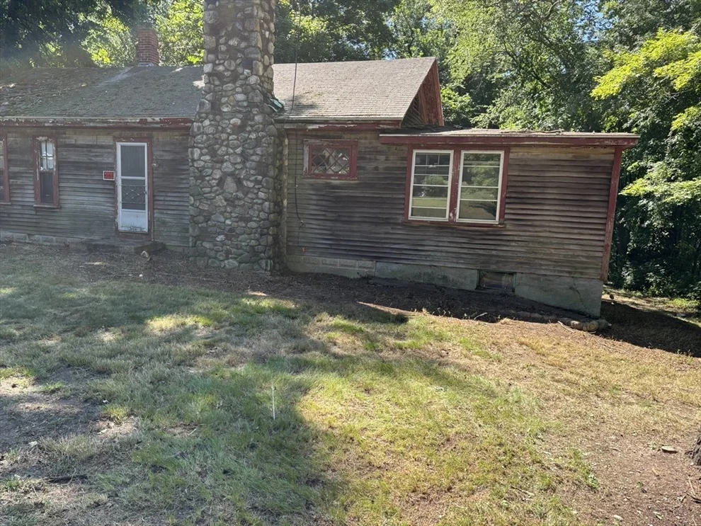 Unit for sale at 155 Concord St, Ashland, MA 01721