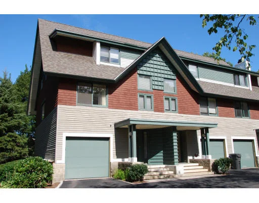 Unit for sale at 1175 Chestnut St, Newton, MA 02464