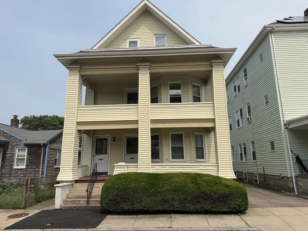 Unit for sale at 50-52 Ocean St, New Bedford, MA 02740