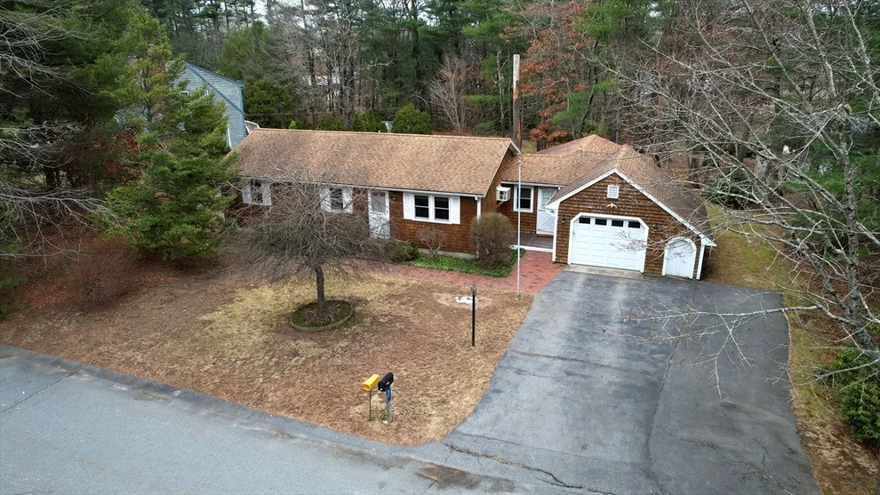 Unit for sale at 33 Warren Ave, Middleboro, MA 02346