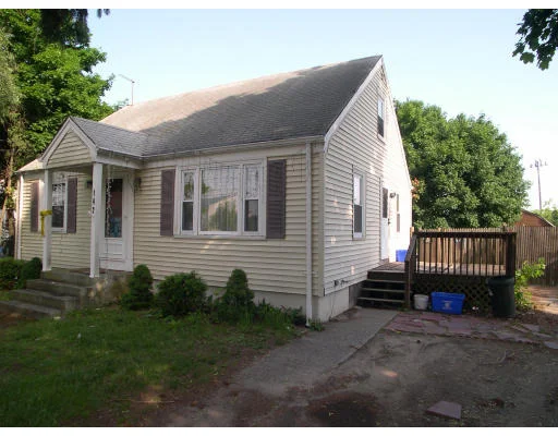 Unit for sale at 142 Brown St, Attleboro, MA 02703
