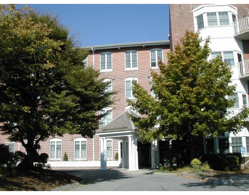 Unit for sale at 148 Main Street, North Andover, MA 01845