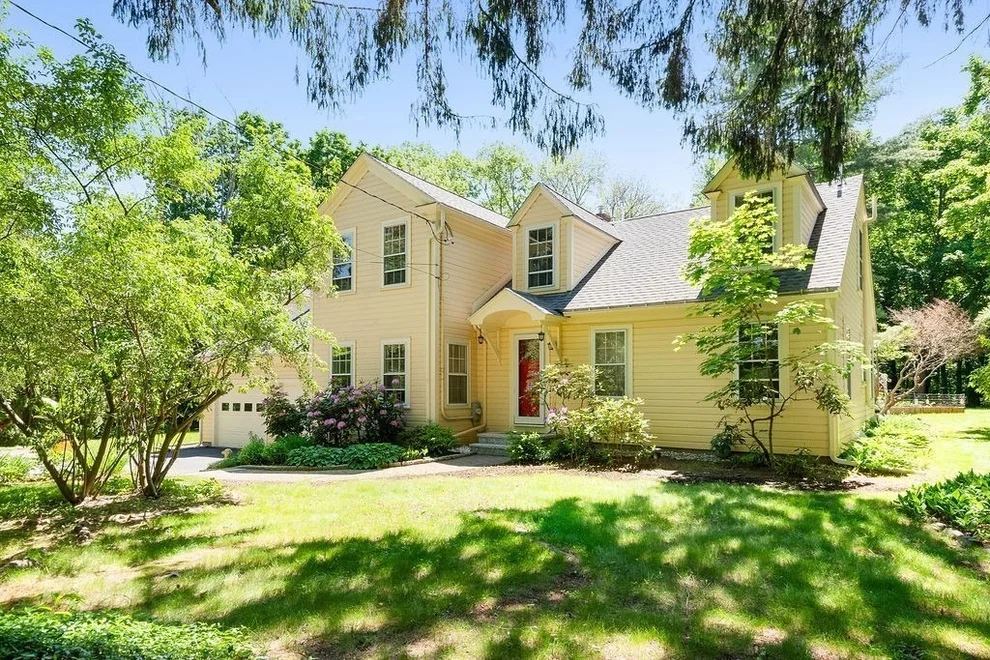Unit for sale at 116 Gleasondale, Stow, MA 01775