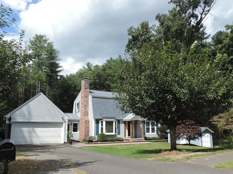 Unit for sale at 96 Logtown Rd, Amherst, MA 01002