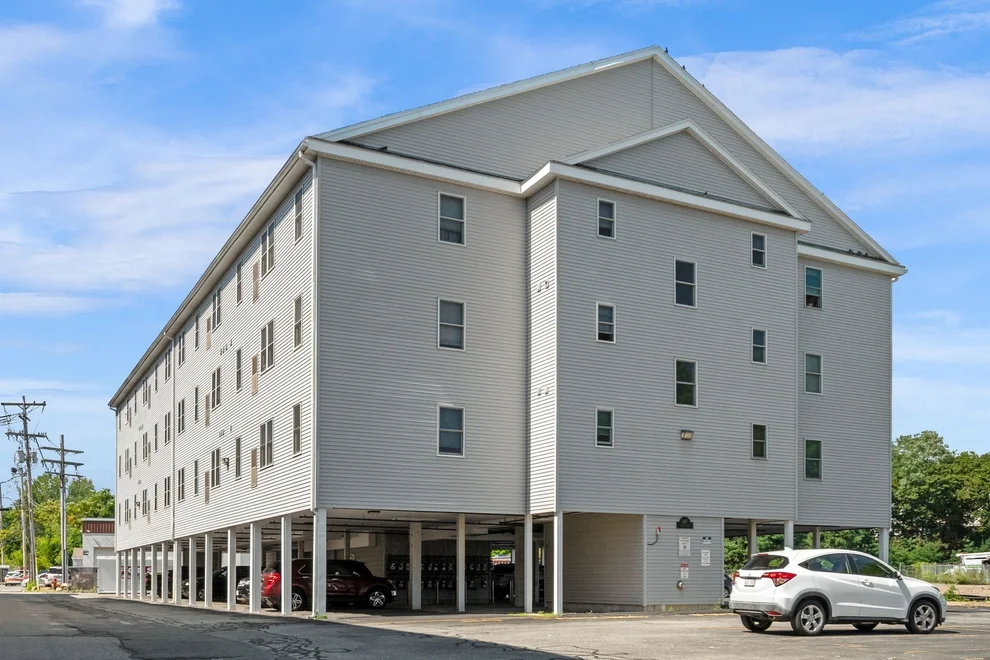 Unit for sale at 107 Foster St, Peabody, MA 01960