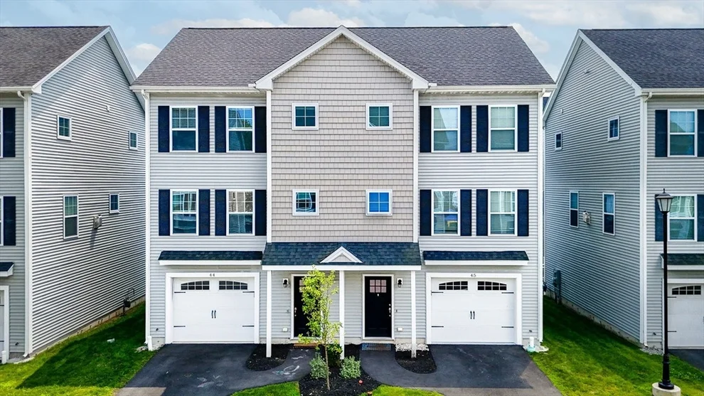 Unit for sale at 1400 Gorham St, Lowell, MA 01852