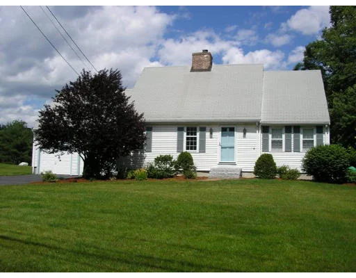 Unit for sale at 307 Pine Hill Road, Chelmsford, MA 01824