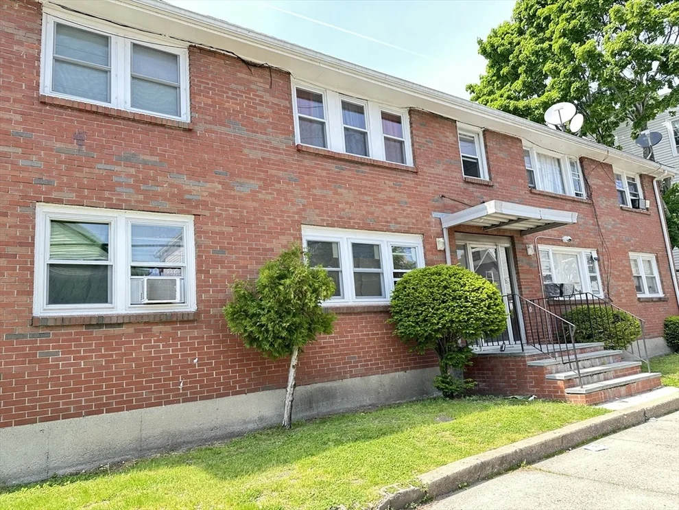 Unit for sale at 49 Laighton St, Lynn, MA 01902