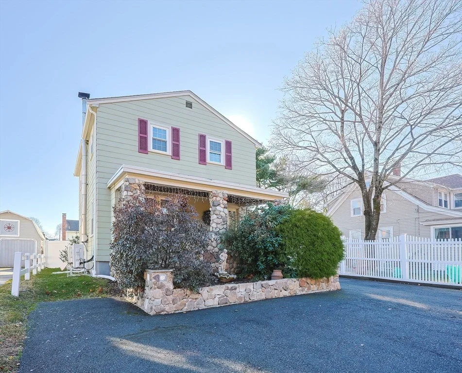 Unit for sale at 259 Elm St, Medford, MA 02155