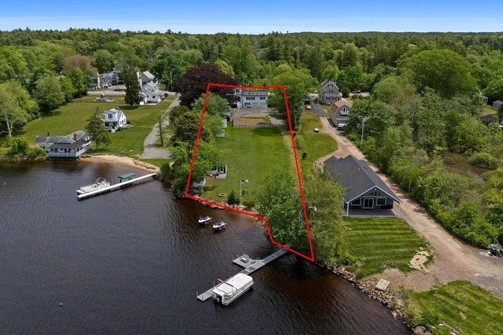 Unit for sale at 235 Middleboro Rd, Freetown, MA 02717