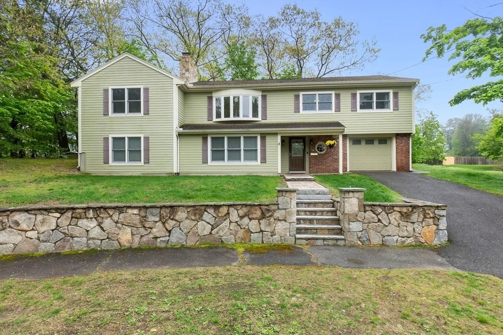 Unit for sale at 37 Joseph Way, Reading, MA 01867