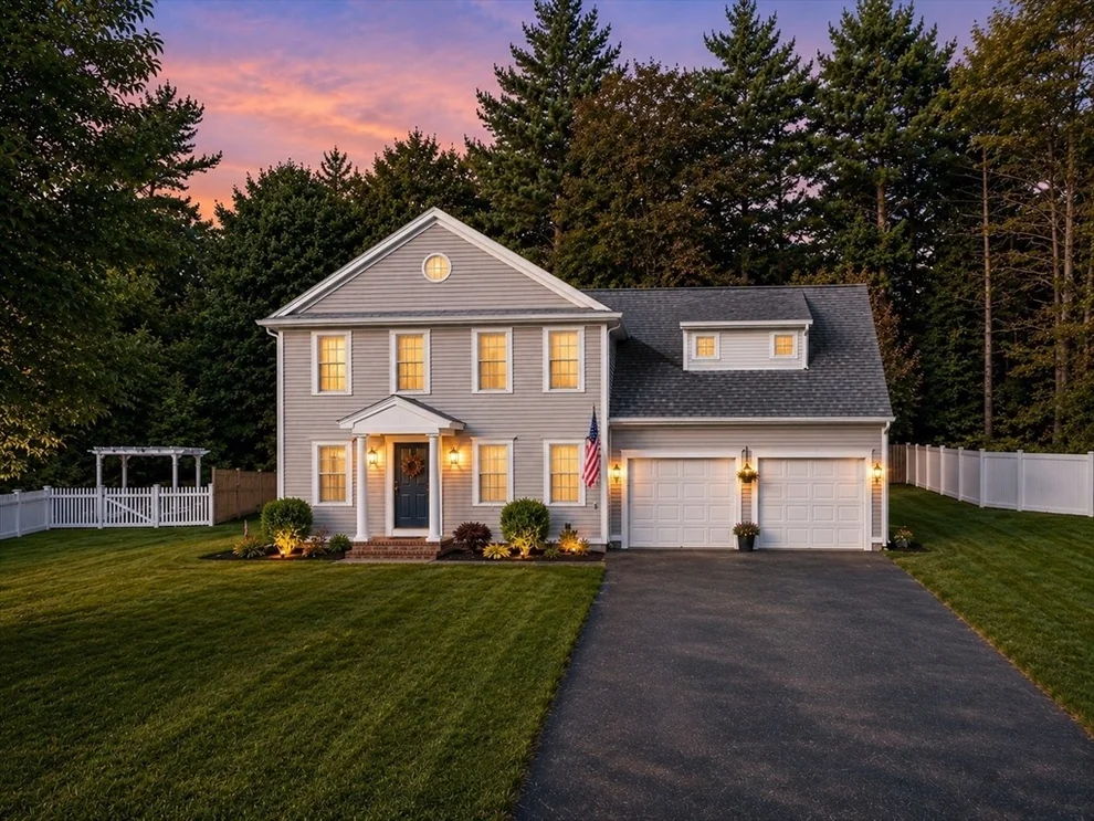Unit for sale at 61 Nobadeer Cir, Kingston, MA 02364