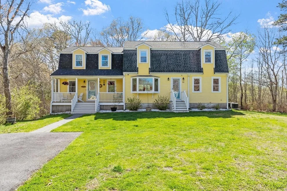 Unit for sale at 22 Fairfield Dr, Wareham, MA 02571