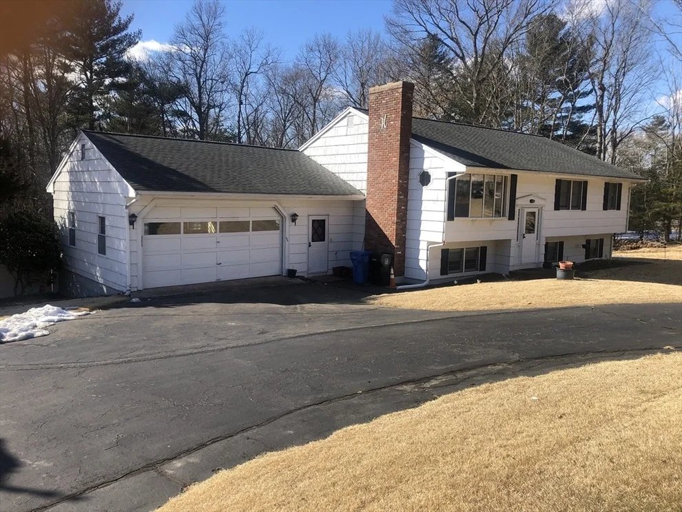 Unit for sale at 521 Franklin St, Whitman, MA 02382