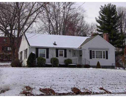 Unit for sale at 182 Pasco Road, Springfield, MA 01151