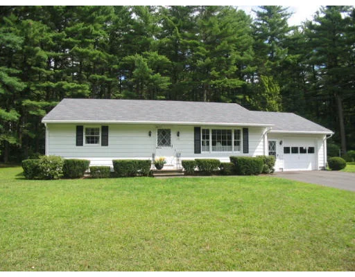 Unit for sale at 595 Pinedale Avenue, Athol, MA 01331