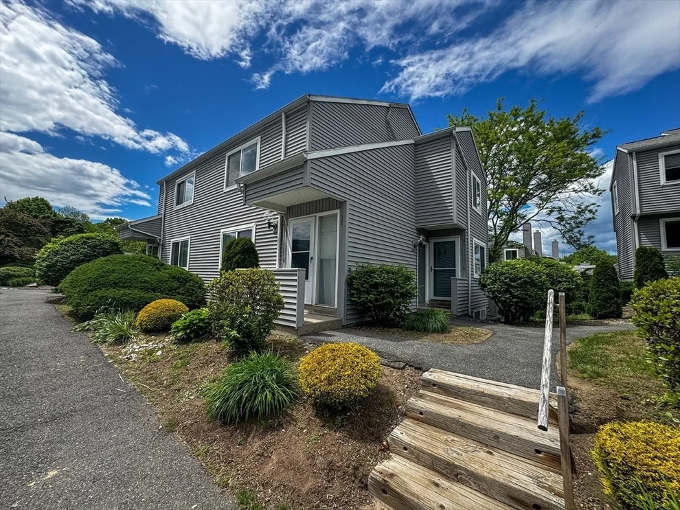 Unit for sale at 32 Autumn Ln, Amherst, MA 01002