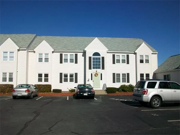 Unit for sale at 60 Florry, Dracut, MA 01826