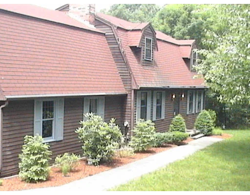 Unit for sale at 557 Blackstone Street, Uxbridge, MA 01569