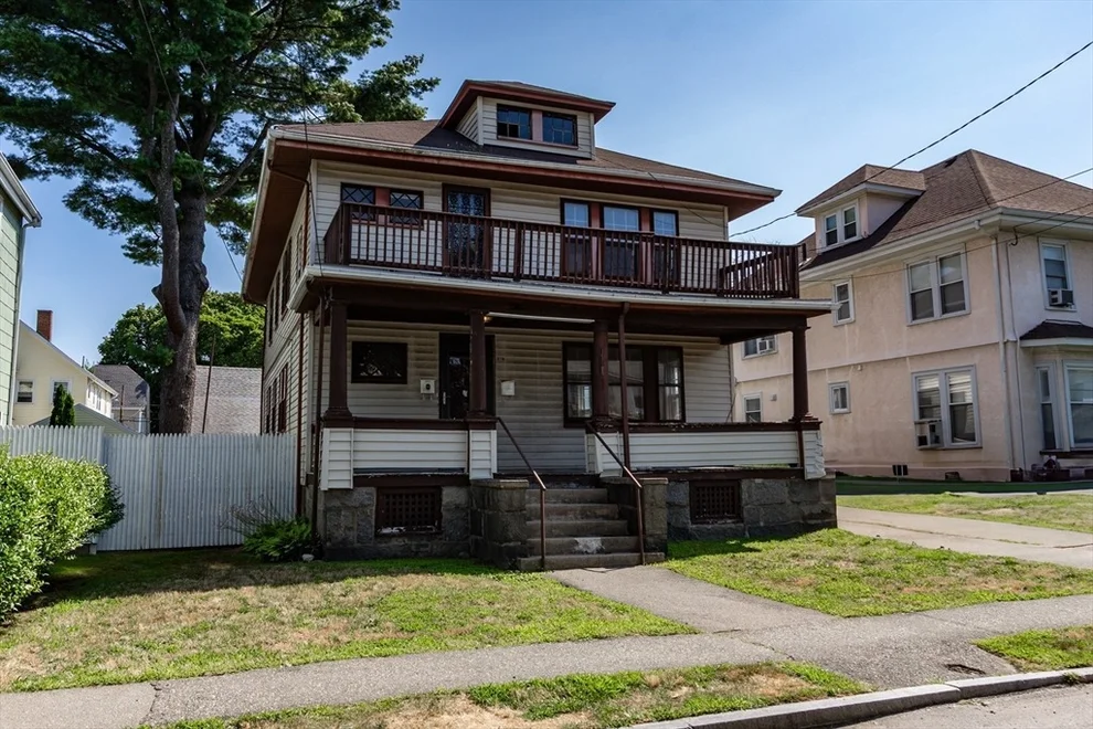 Unit for sale at 204 Farrington St, Quincy, MA 02170