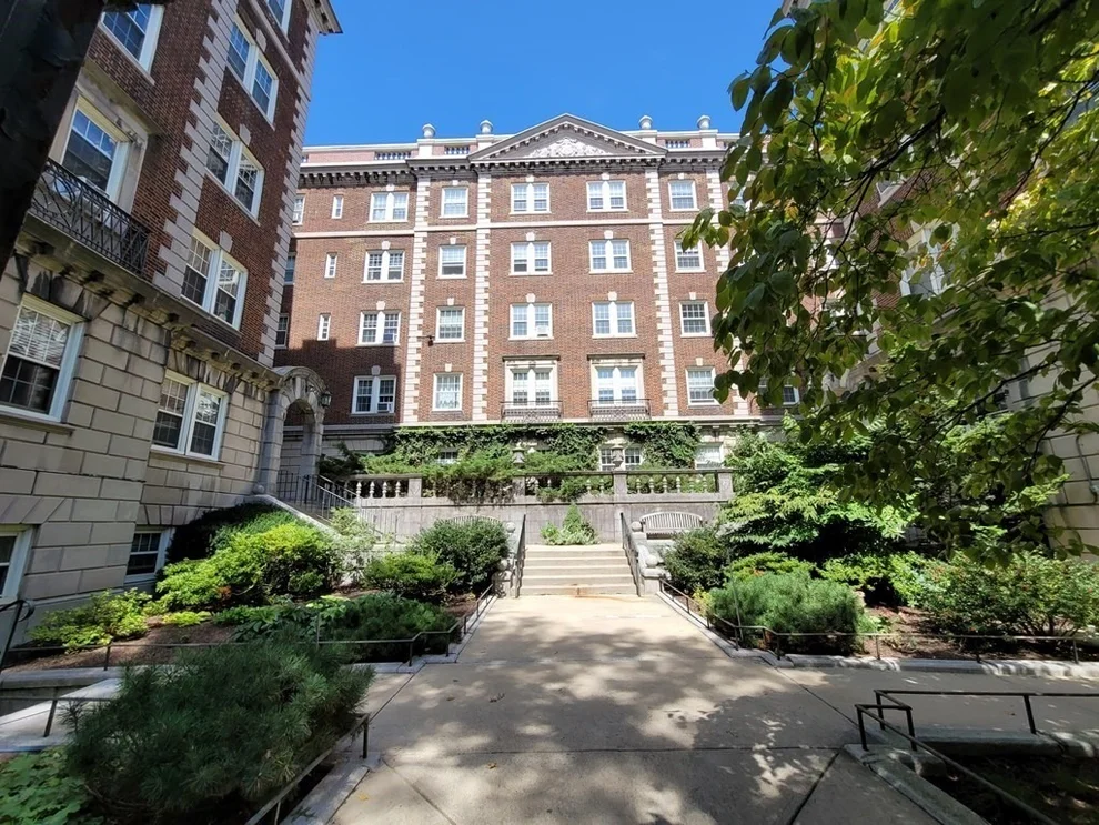 Unit for sale at 3 Arlington Street, Cambridge, MA 02140