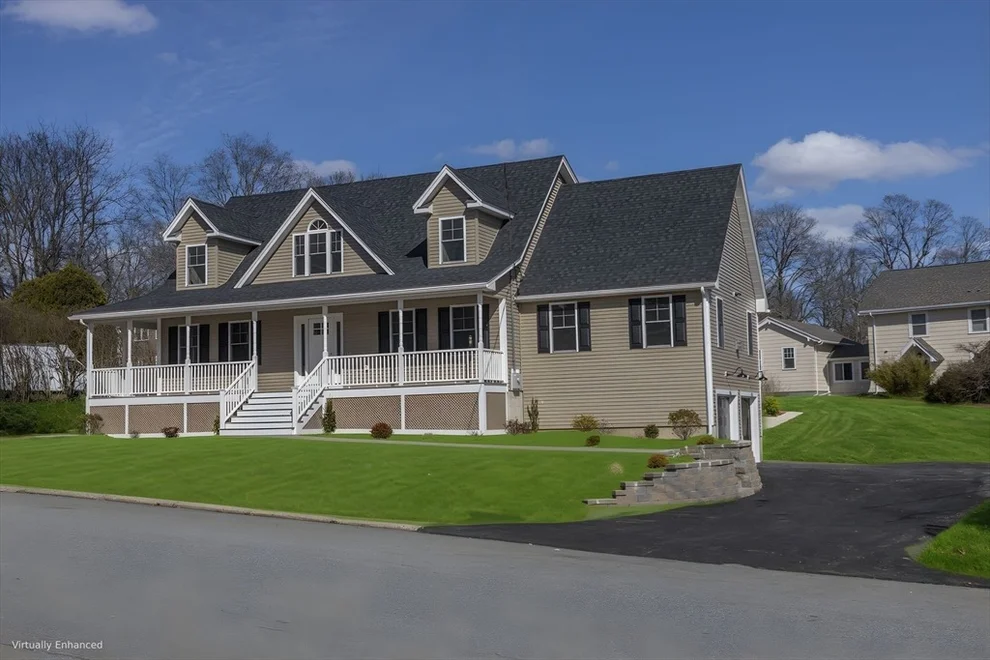 Unit for sale at 315 Mill St, Haverhill, MA 01830