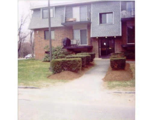 Unit for sale at 176 Maple Ave, Rutland, MA 01543