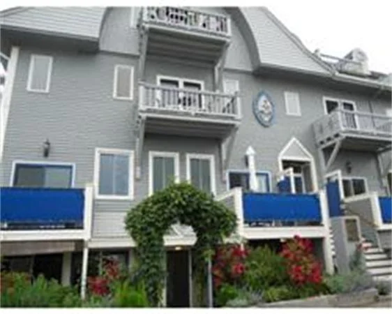 Unit for sale at 5 Pirates Lane, Gloucester, MA 01930