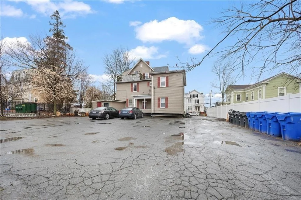 Unit for sale at 186 Summit St, Pawtucket, RI 02860