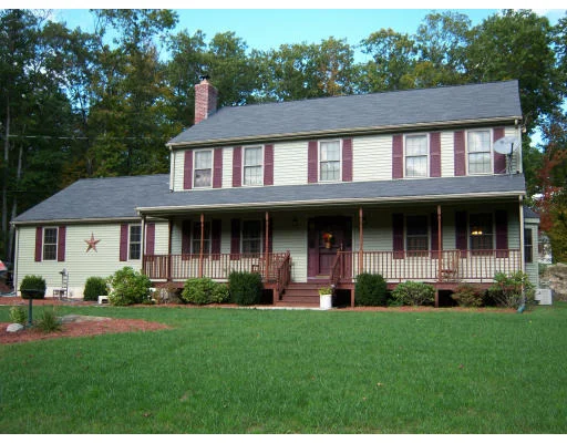 Unit for sale at 74 Milford St, Upton, MA 01568