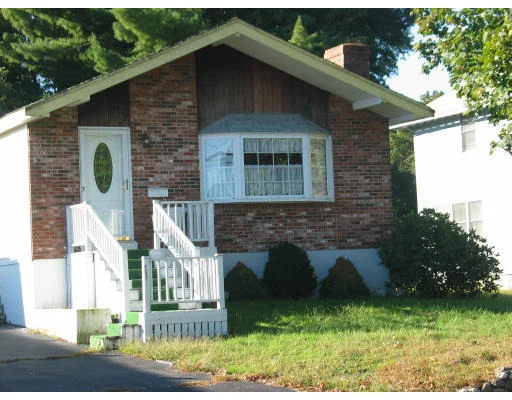 Unit for sale at 7 Elm St, Stoneham, MA 02180
