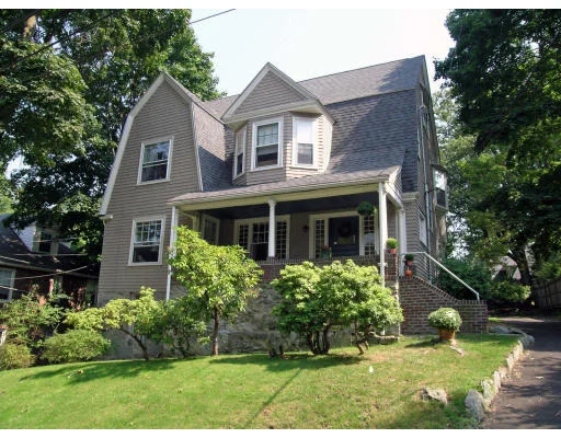 Unit for sale at 62 Crosby Rd, Newton, MA 02467