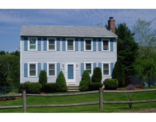Unit for sale at 510 Dale St, North Andover, MA 01845