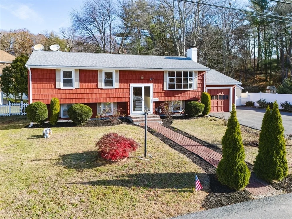 Unit for sale at 42 Sundin Rd, Weymouth, MA 02188