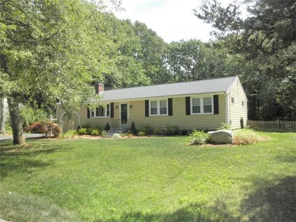 Unit for sale at 72 Dorset Rd, Holliston, MA 01746