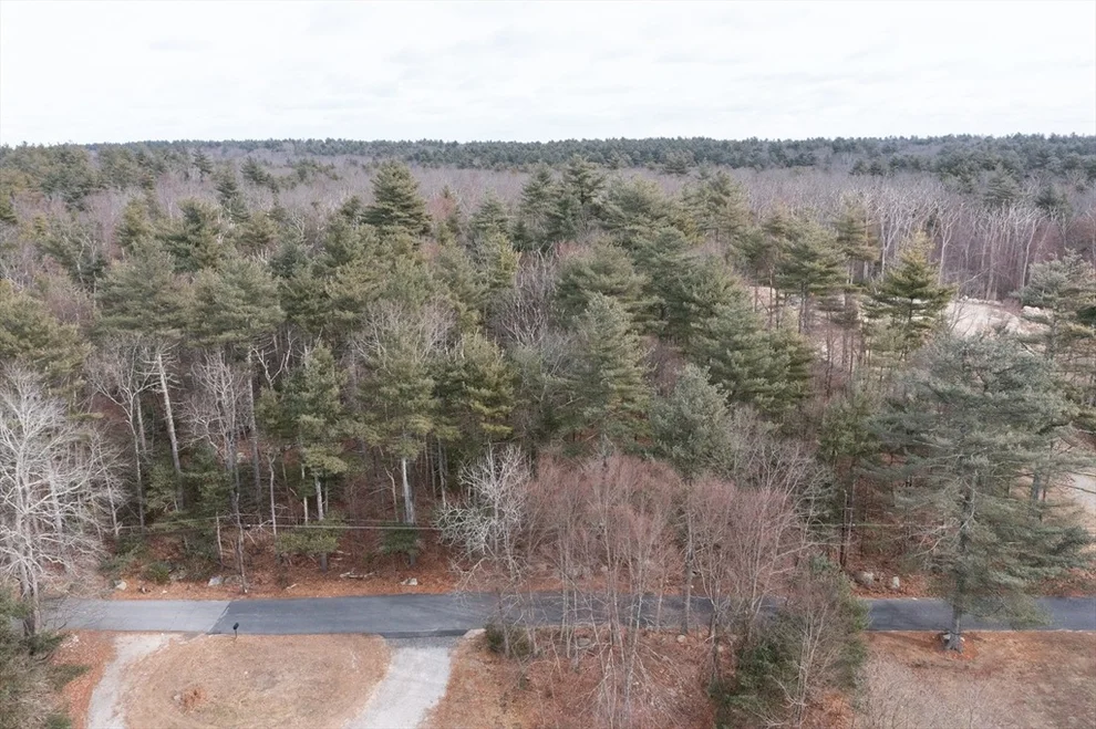 Unit for sale at 104 Vine St., Douglas, MA 01516