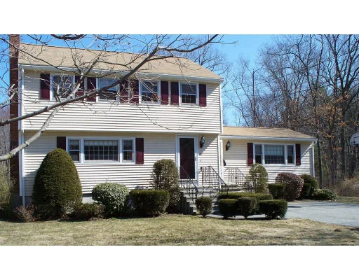 Unit for sale at 182 Maple Street, Tewksbury, MA 01876