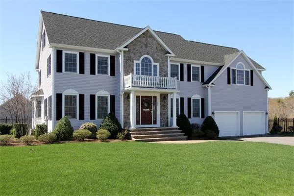 Unit for sale at 111 Messina Woods Drive, Braintree, MA 02184