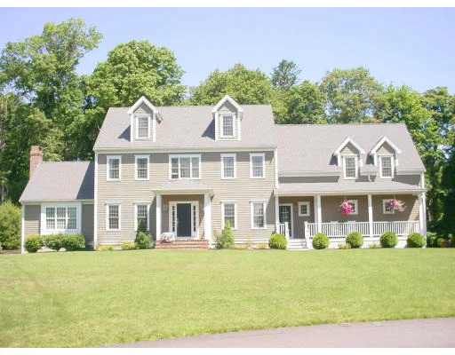 Unit for sale at 10 Battles Hill, Scituate, MA 02066