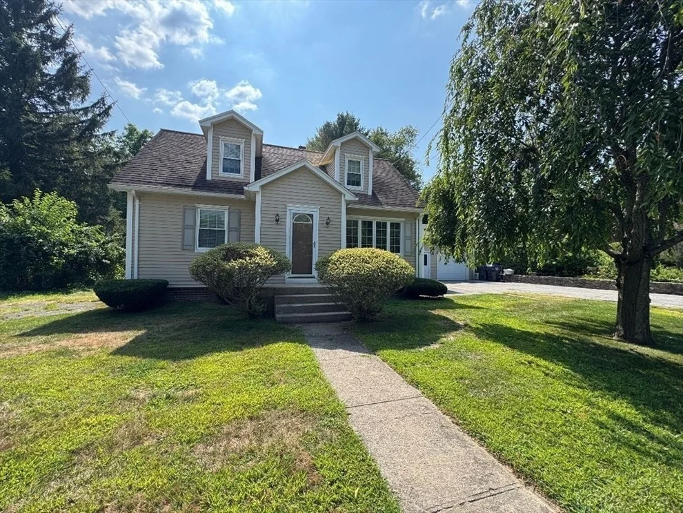 Unit for sale at 176 Hampstead Street, Methuen, MA 01844