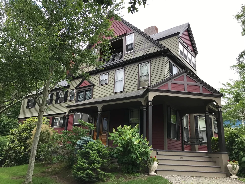 Unit for sale at 58 Summer St, Taunton, MA 02780