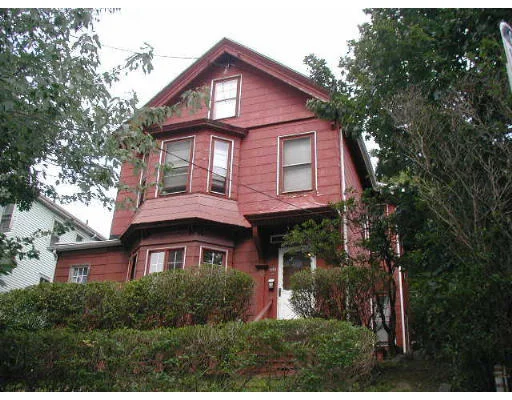 Unit for sale at 846 Broadway, Chelsea, MA 02150