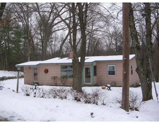 Unit for sale at 26 Linden Cir, Georgetown, MA 01833