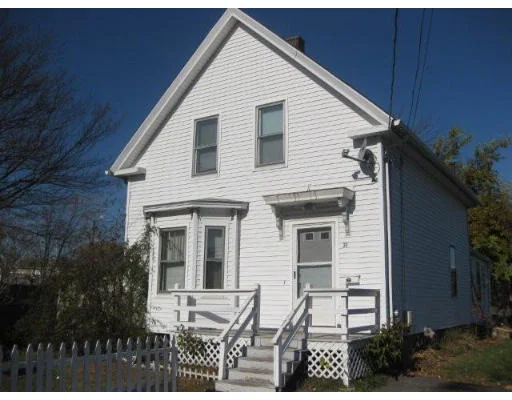 Unit for sale at 32 East St, Framingham, MA 01702