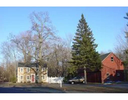 Unit for sale at 248 Elm St, North Reading, MA 01864